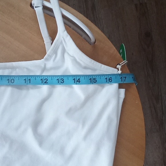 PACT white camisole with built-in bra size L - Picture 5 of 5
